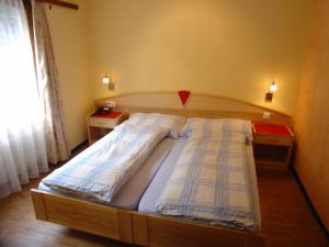 Basic Double Room room in Hotel Europa Guest House