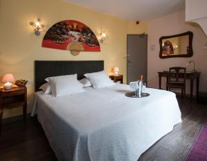 Hotels Logis Hotel Restaurant Le Coq Hardi : photos des chambres