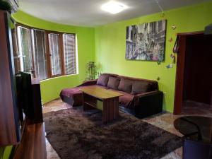 Lilia Apartments