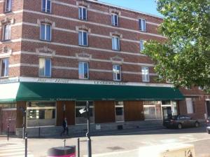 Hotels Le Clemenceau Hotel & Restaurant 