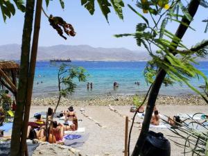Sunshine Suite Boutique Only 5 Min Walk To The Beach - By SEAELO EILAT