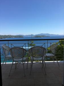 vassilias beach hotel Skiathos Greece