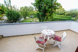 Apartments Mare