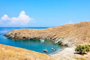 Amelia Beachfront Villa Kea Greece