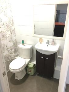 Departamento completo 42 mts2 - 2 habs y 1 futón - Centro Tomé - 5 personas max - Edificio Don Francisco