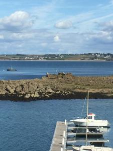 Appartements Appartement Design V Port de Treboul-Douarnenez : Studio - Vue sur Mer