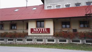 Motel Królowej Jadwigi