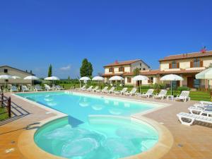 Chata Scenic Villa in Cannara with Swimming pool Tordandrea Itálie