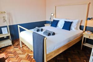 Champagne Vibes in Lisbon - By Mishas Place 5C