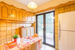 Modern Condo at the Beach