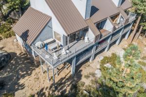 Three Bedroom Apartment room in Eagles Nest Condo #88