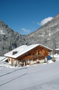 Gites Chalet La R'Batte : photos des chambres