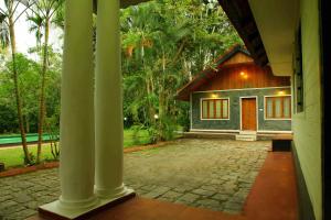 Orchid Trails Resort