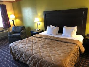 Americas Best Value Inn MaumeeToledo