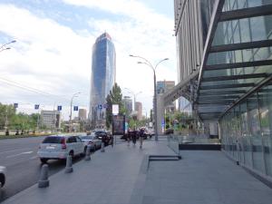 Apartment on Lesi Ukrainky boulevard 17 room in Apartments Center 2 - NEAR KHRESCHATYK - PALACE OF SPORTS - GULLIVER MALL