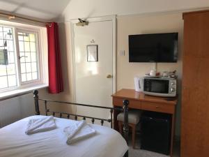 The Admirals Inn Guest House - 3-star hotels in Bracknell