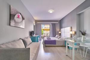 Superior Studio (2 Adults + 1 Child) - All Inclusive