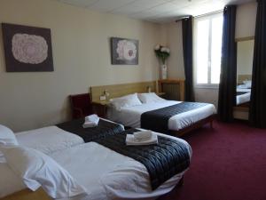 Hotels Hotel Restaurant Le Castel Fleuri : photos des chambres