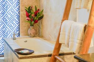 Makara Toucan Suite 2nd Floor