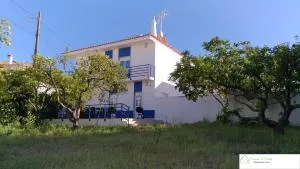 Casa D'Avó (R/C) - Aroeira