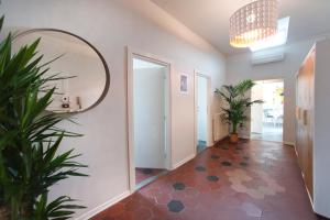 Florence Oasis