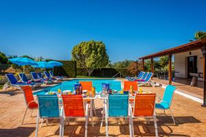 Androniki Luxury Villa Sea Views Pool BBQ WiFi AC
