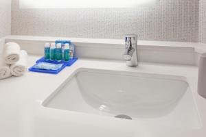 Standard Room room in Holiday Inn Express West Los Angeles an IHG Hotel