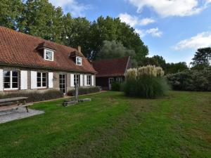 Attractive Holiday Home in Saint Omer with Wellness Centre
