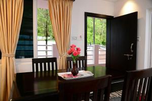 Orchard Valley Resort