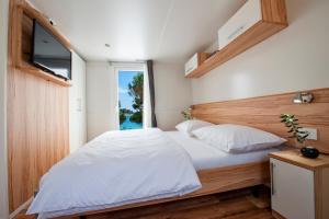 Adria Village Superior Mobile Homes