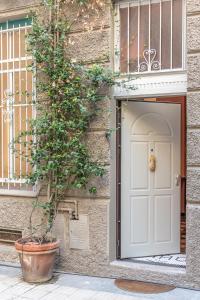 Studio Apartment room in monocase milano