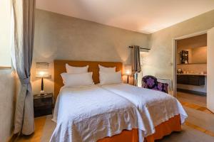 Hotels La Chapelle Saint Martin : photos des chambres