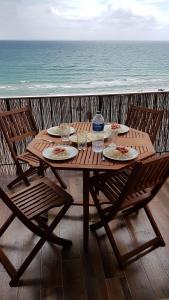 Apartamento de lujo en primera línea de la playa de Cullera con vistas al Castillo