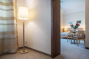 Triple Room room in Hotel Cesarskie Ogrody