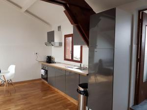 Appartements Appartement 7 - tout equipe, fonctionnel - Carmes, Toulouse : photos des chambres