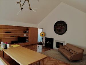 Groove-Wood Loft