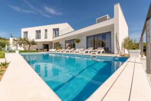 4 star Коттедж Villa Marvela Масліница Хорватiя