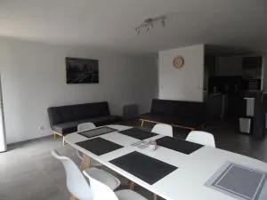 Gîte MARY - 蒙索莱米讷