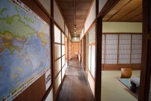 柏原 Bed&Bicycle 宿泊施設 ロビー