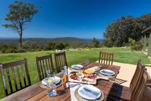 Magic Mountain at Smiths Lake - 史密斯湖