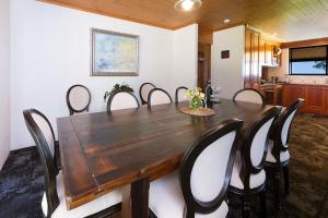 Magic Mountain at Smiths Lake