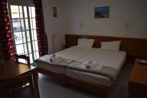 Galanis Studios and Apartments Olympos Greece
