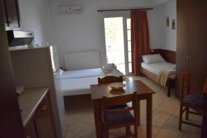 Galanis Studios and Apartments Olympos Greece