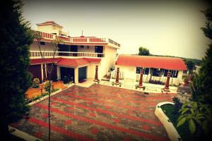 Summer House Resort