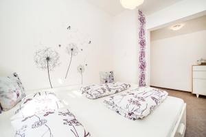Superior Two-Bedroom Apartment room in LaNoblessa