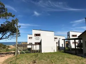 Casas Sadhana - 德尔迪阿布罗角