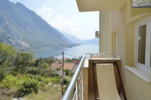 Apartment with Sea View room in J & P Apartments Orahovac