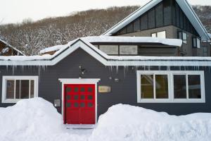 Slowlife Lodge