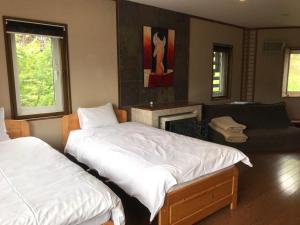 Slowlife Lodge
