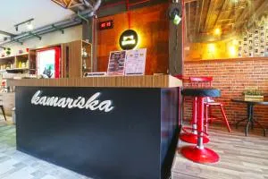 Kamariska Hostel - Sawotratap